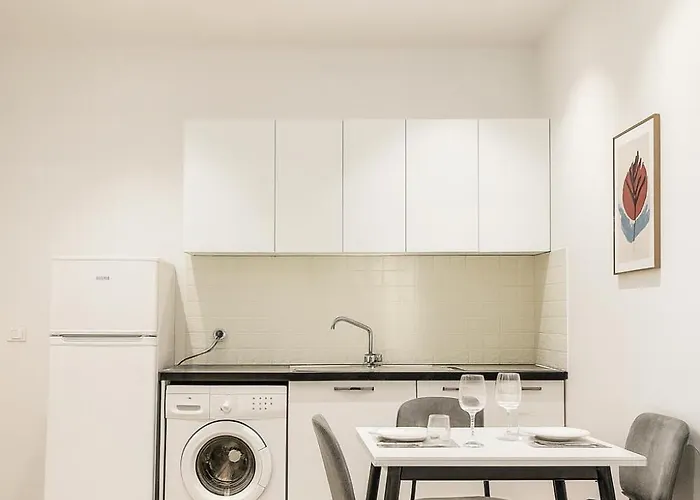 Modern Blloku Area Self Check-in Lägenhet Tirana